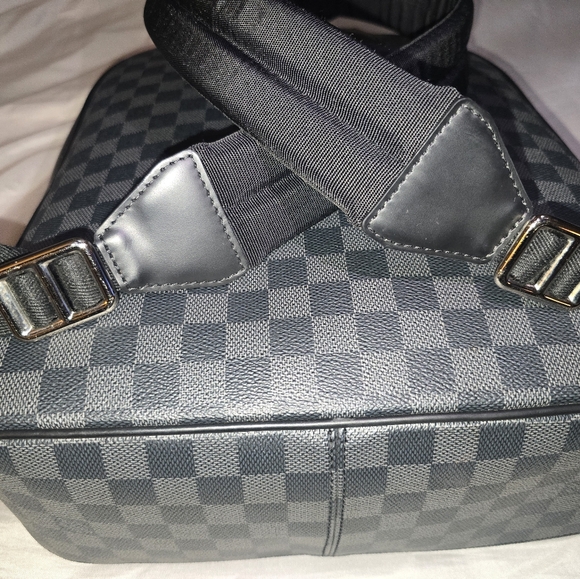 Louis Vuitton Damier Graphite Josh Backpack - Picture 8 of 16